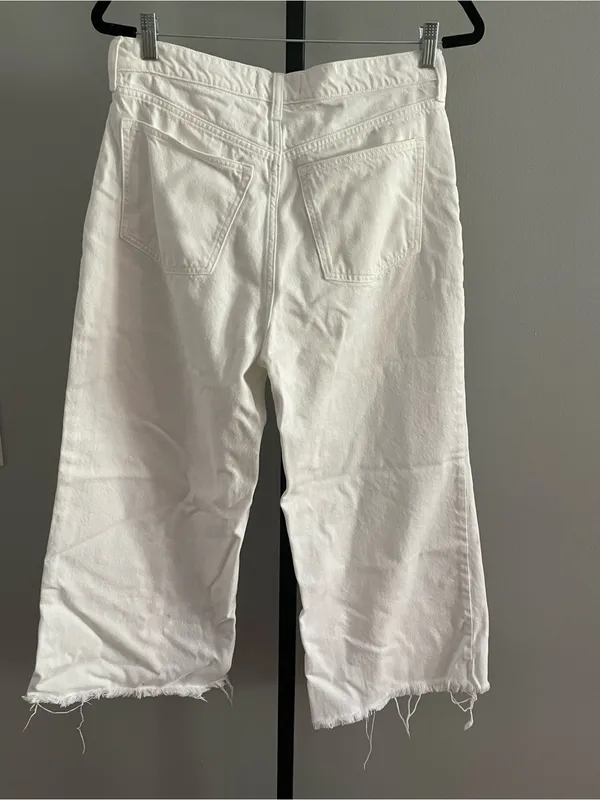 Abercrombie & Fitch High Rise Cropped Wide Leg Jean Size 30 - Image 3