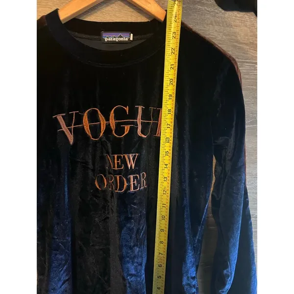Patagonia sweater Vogue New Order navy blue velvet long sleeves size XL - Image 8