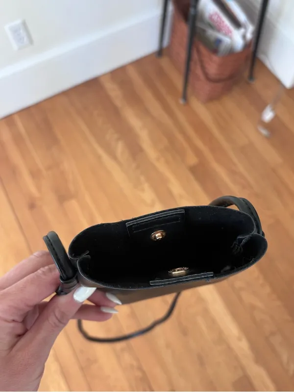 minimalist black leather mini crossbody purse 90s y2k sleek shoulder bag - Image 3