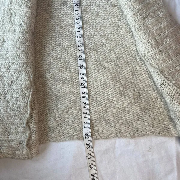 Leuk! by Cleo Cream Knitted Cardigan Size Medium - Image 7