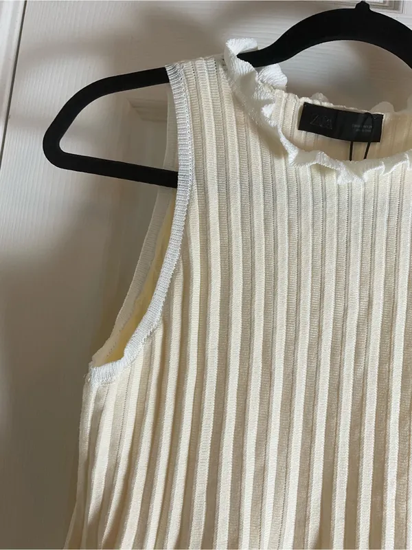 NWT Zara Cream / Butter Yellow Ribbed Knit Ruffle Trim Peplum Tank Top - Image 6