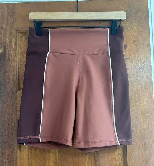 Abercrombie Athletics YPB Brown Biker Shorts - Image 4