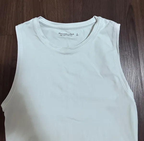 Abercrombie Sleeveless Bodysuit - Image 2