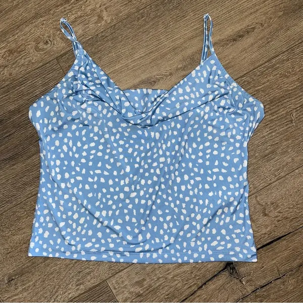 Urban Outfitters Cowl Neck Tank Top Size Medium - Image 3