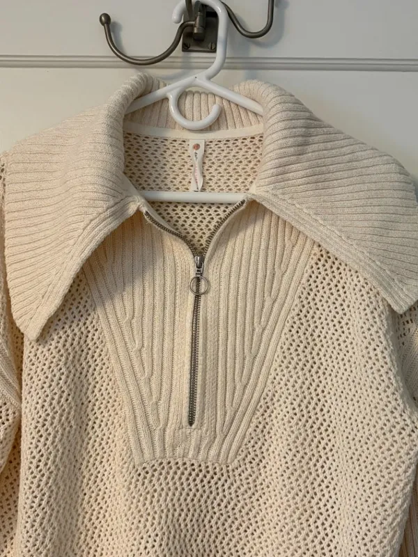 Anthropologie daily practice Half-Zip Oversized Pullover Sweater size medium - Image 6