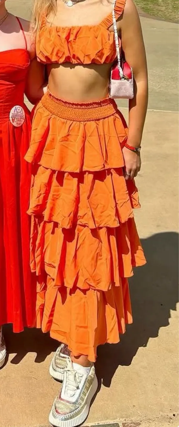 SheIn 2 Piece Top and Tiered Maxi Skirt - Image 3