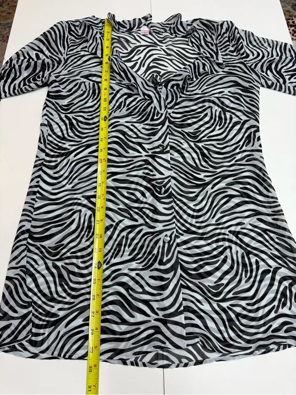 Victoria's Secret Black and White Zebra-Print Sheer Swim Cover-Up size M - Image 7