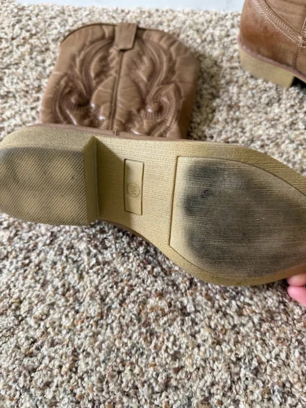 Brown Cowboy Boots Size 8 - Image 2