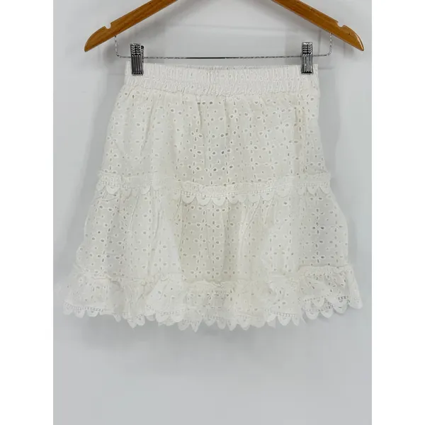 Impressions Eyelet Tiered Mini Skirt Womens Small White Boho Ruffle Coquette NEW - Image 2