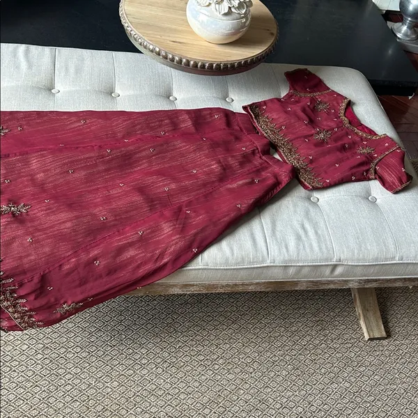 Non Signe Women’s Maroon Golden Metallic Lehenga Choli Blouse + Skirt Size 30 - Image 2
