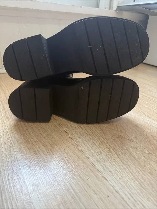 H&M Women’s Black Combat Boots Size 40/9 - Image 5