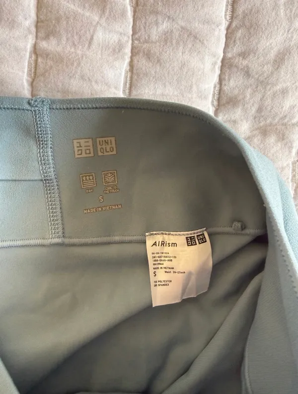 UNIQLO AIRism Blue Biker Shorts — S - Image 3