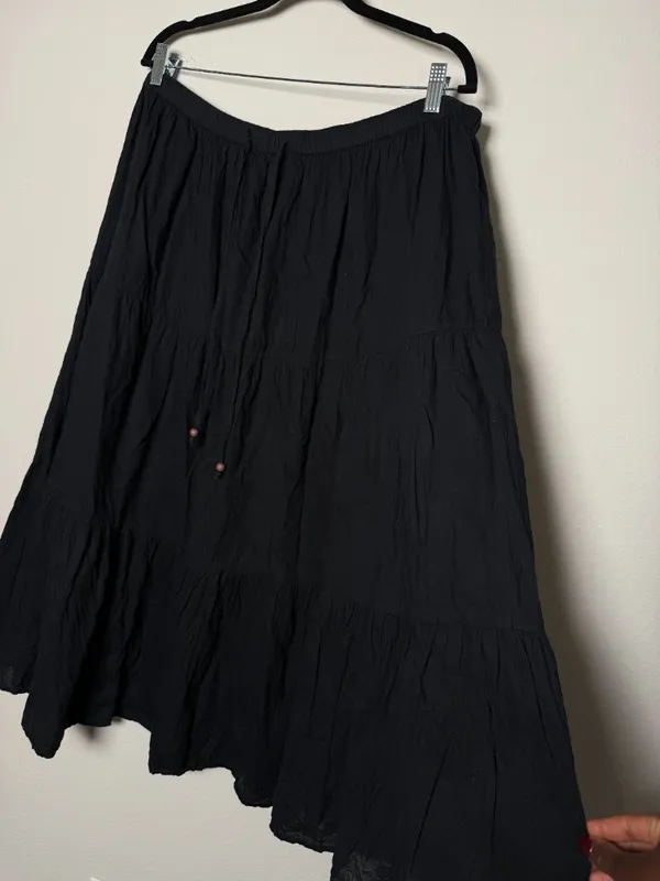 Black Y2K Maxi Peasant Tier Skirt - Image 3
