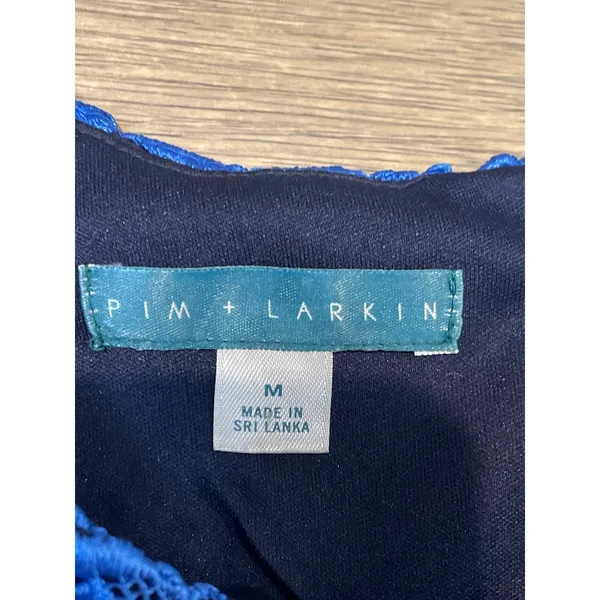 Pim + Larkin Dress Size M Royal Blue Scroll Lace Shift Lined Cap Sleeve - Image 2
