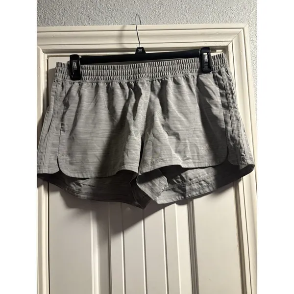 Adidas‎ Pacer Training Shorts Womens Medium Gray Heathered AEROREADY Activewear - Image 2