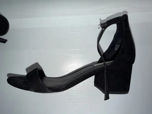 Steve Madden Heels Black - Image 3