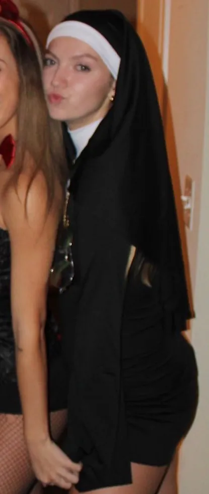 Nun Costume Black - Image 2
