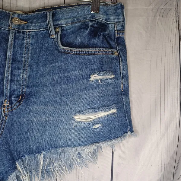 We The Free Blue Jean Shorts Distressed Frayed Hem - Image 2