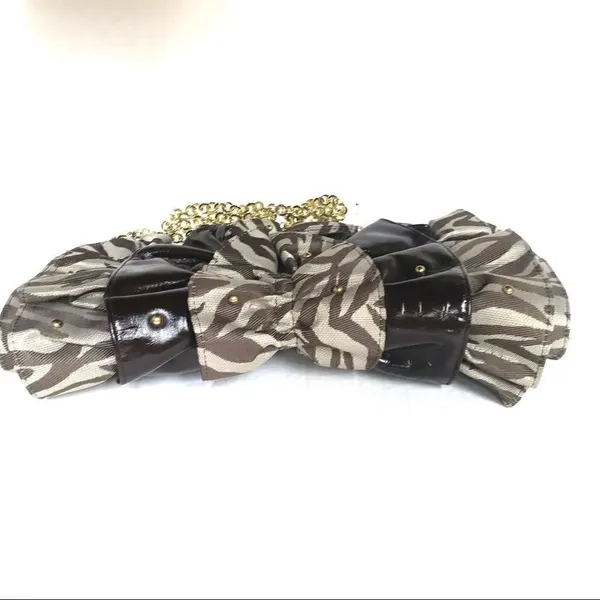 Vintage Y2K Rampage zebra striped clutch chain strap detail purse‎ - Image 4