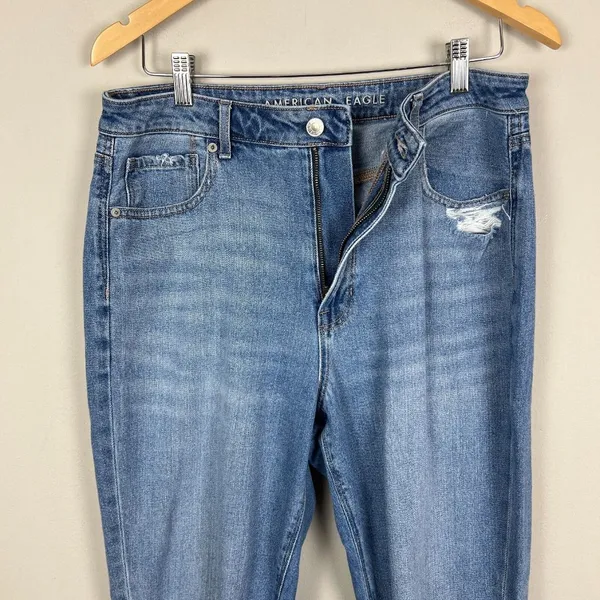 American Eagle Mom Jeans Womens 12 R Distressed‎ Light Blue Denim Casual - Image 8