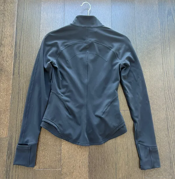 Lululemon black workout jacket - Image 2