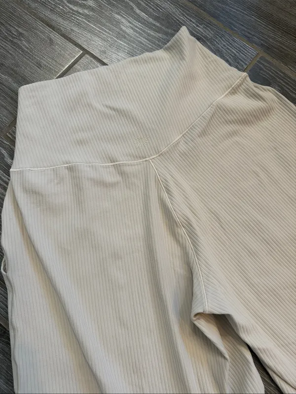 Aerie offline Real Me Xtra High-Rise Wide-Leg Ribbed Trouser Pants Cream XS EUC - Image 5