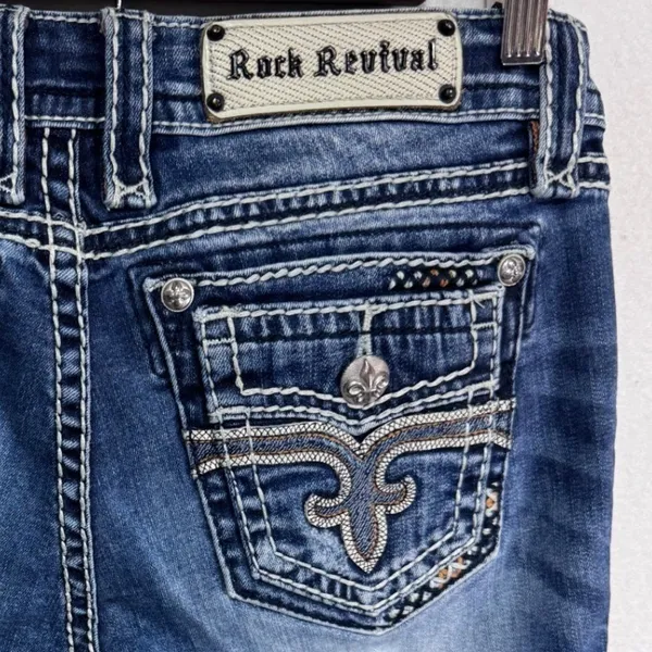 Rock Revival Women's 29 Blue Jeans Patia Straight Crop Embellished‎ - Image 2