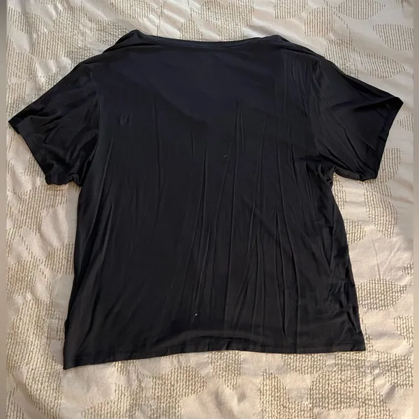 American Eagle Outfitters V-Neck Women's Top - Image 3