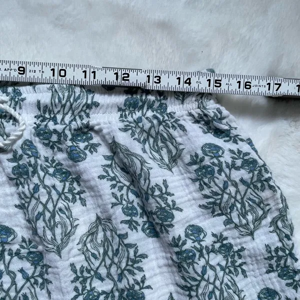 Rachel Zoe Floral Pajama Set 2 Pc Cotton Shorts Top Blue Green floral White M - Image 14