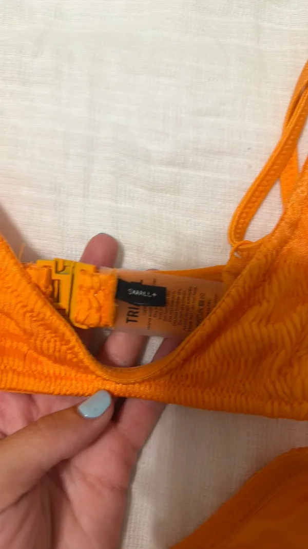Triangl Bikini Set - Image 3