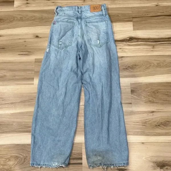 Urban Outfitters BDG Rih High Rise Extreme Baggy Jeans Women’s 26 - Image 6