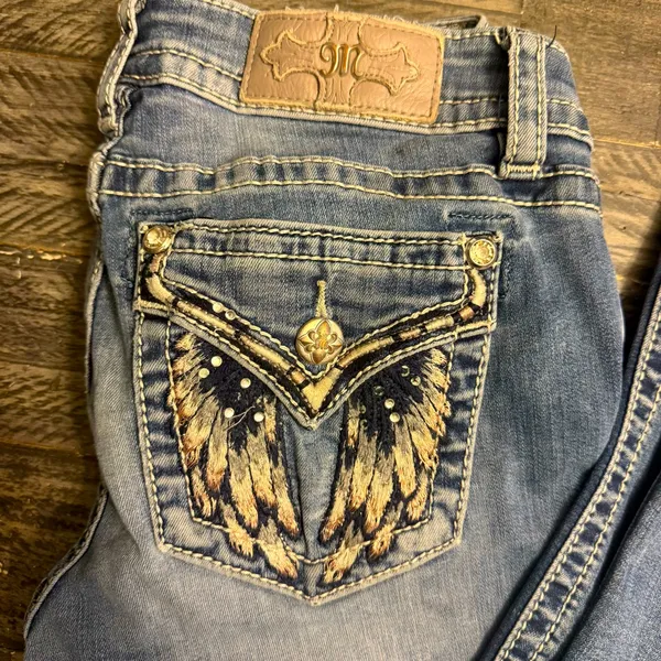 Miss Me Size 28 Signature Bootcut Jeans, some wear - Image 2