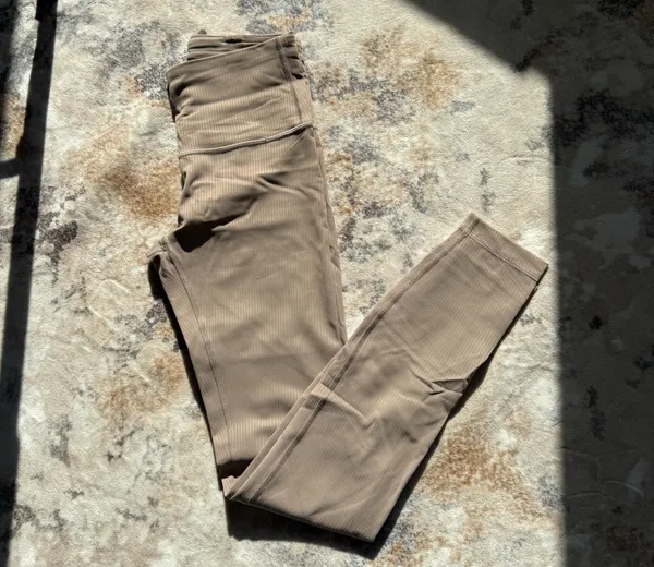 lululemon athletica Ribbed High-Rise Leggings in Taupe - Image 9