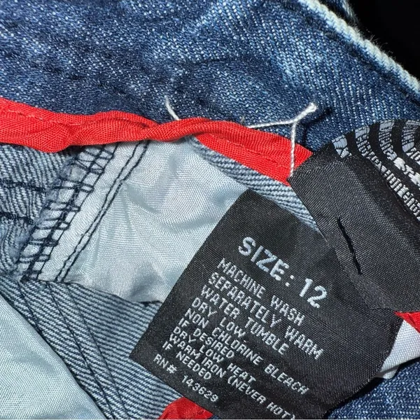 Encrypted Distressed‎ Blue Jeans Size 12 - Image 5