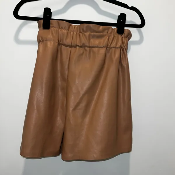 Tan Faux Leather Paperbag Shorts - Image 2