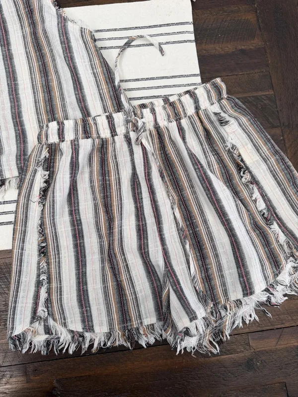 Very J Striped Frayed Two-Piece Shorts Set in Ivory, Black, Tan - Image 4