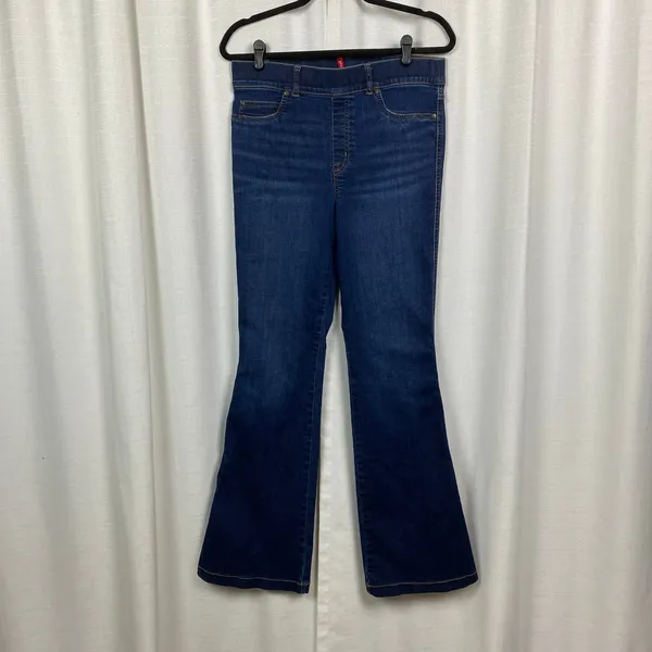 Spanx Midnight Shade Pull On Flare Jeans Sz.L - Image 7