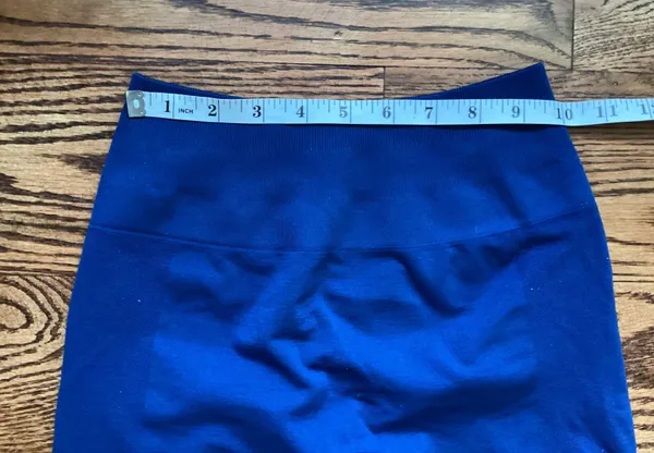Alphalete Amplify Victory Blue Shorts - Image 3