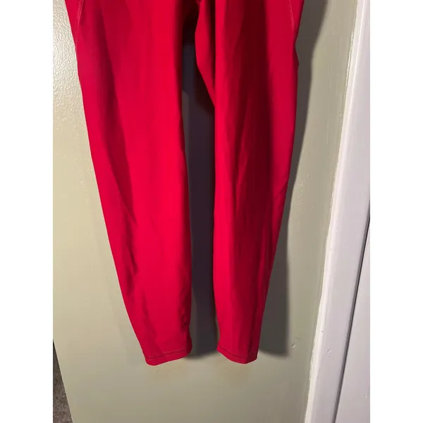 Old Navy Women's Elevate Legging Go Dry Side Pockets Red Active High Rise - Image 5