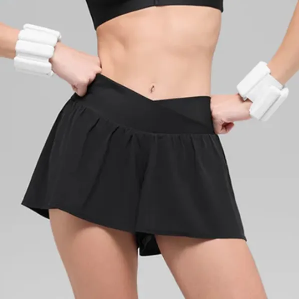 Alo yoga V-Cute Running Short black - Image 2
