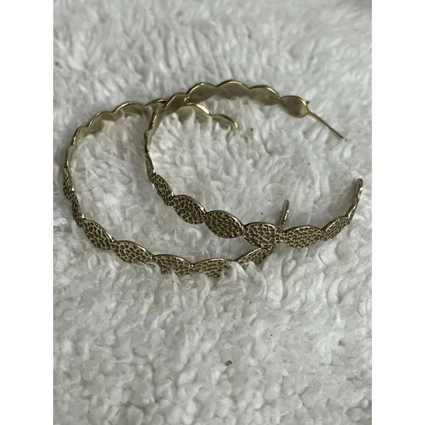 Melinda Maria Sabina Infinity Hammered Hoop Earrings 2” NO BACKS - Image 3