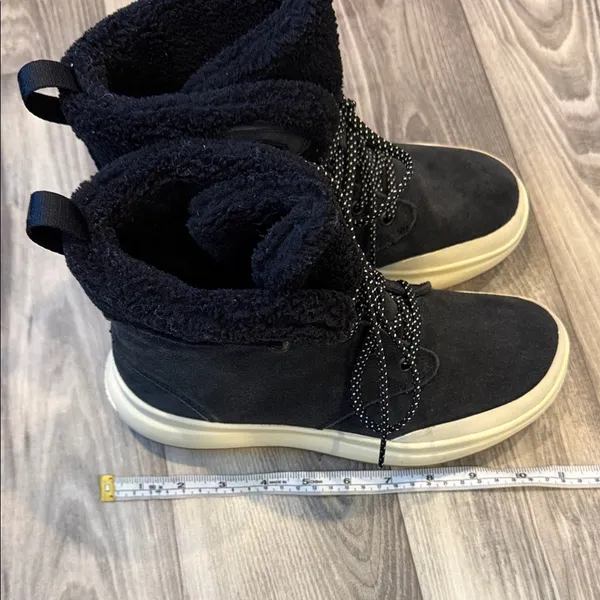 NWOT Merrell Black and White Winter utility leather FLOAT MRX Boots 7.5 - Image 6