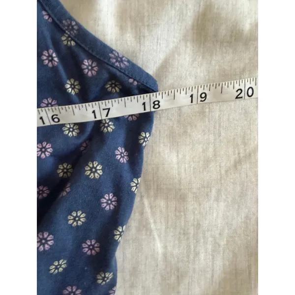 Free People Anthropologie Let me Be Patchwork Top Med Floral Boho V-Neck Tie Back - Image 5