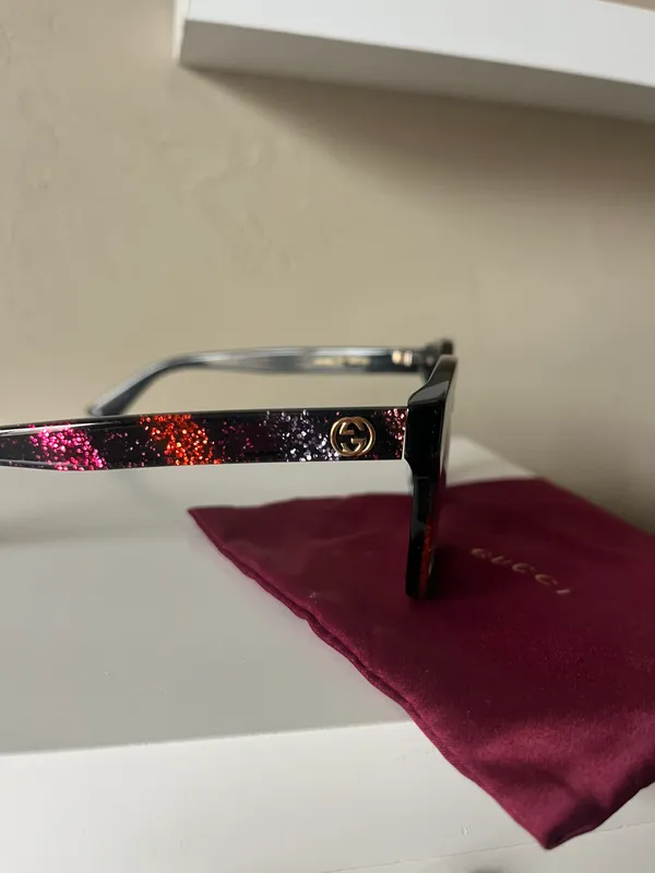 Gucci Sunglasses NEW - Image 5