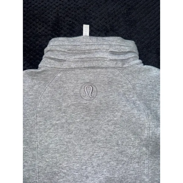 Lululemon Women's Light as Warmth Jacket Grey Fleece Full Zip Size‎ 6 - Image 5