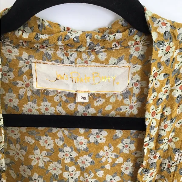 JENS PIRATE BOOTY $132 Crowne Yellow Floral Kimono Jacket Top Size P Small - Image 2
