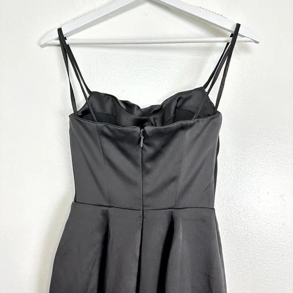 HOUSE OF CB Violette Satin Mermaid Gown in Dark Grey Size X-Small - Image 10