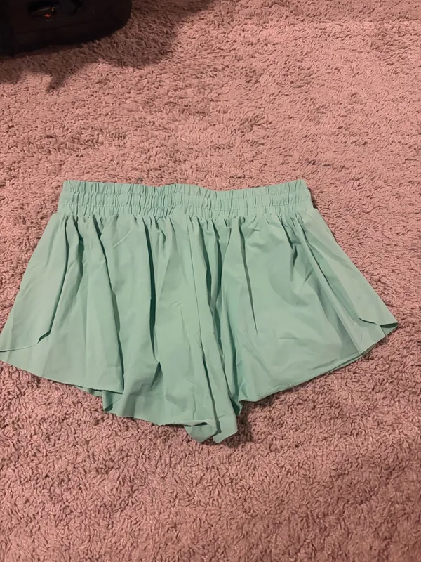 Boutique Butterfly Shorts - Image 3