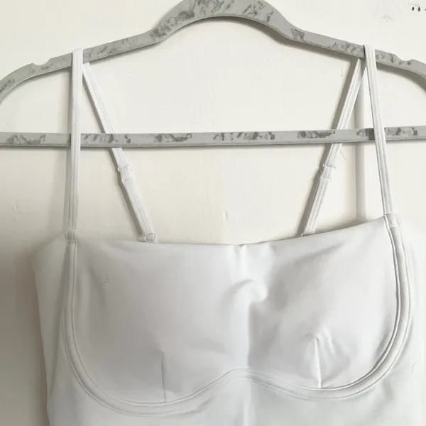 Alo Yoga Airbrush Streamlined Dress White/White M - Image 3