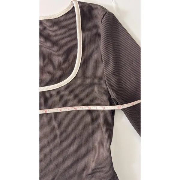 Women's 2 Piece Lounge Set Brown Size S Crop Top Flare Pants White Trim Y2K - Image 8